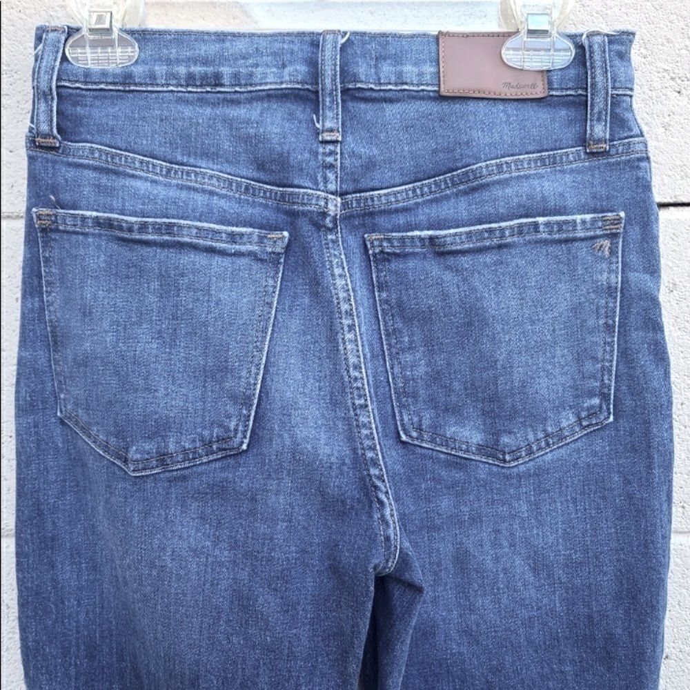 Madewell “The High-Rise Slim Crop Boyjean in
Barksdale Wash”! - Picture 6 of 12